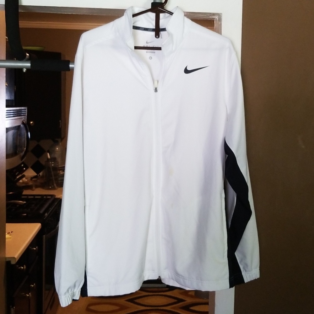 Nike Lightweight Dri-Fit Jacket